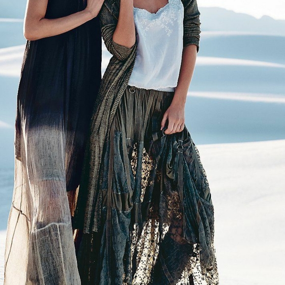 Free People Dresses & Skirts - HOLD Free People She Is Love Skirt